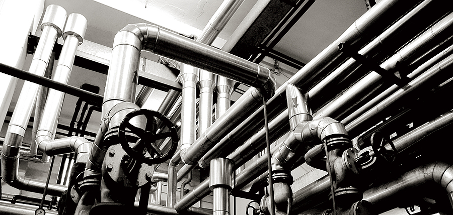 bp to refocus on oil an gas sector
