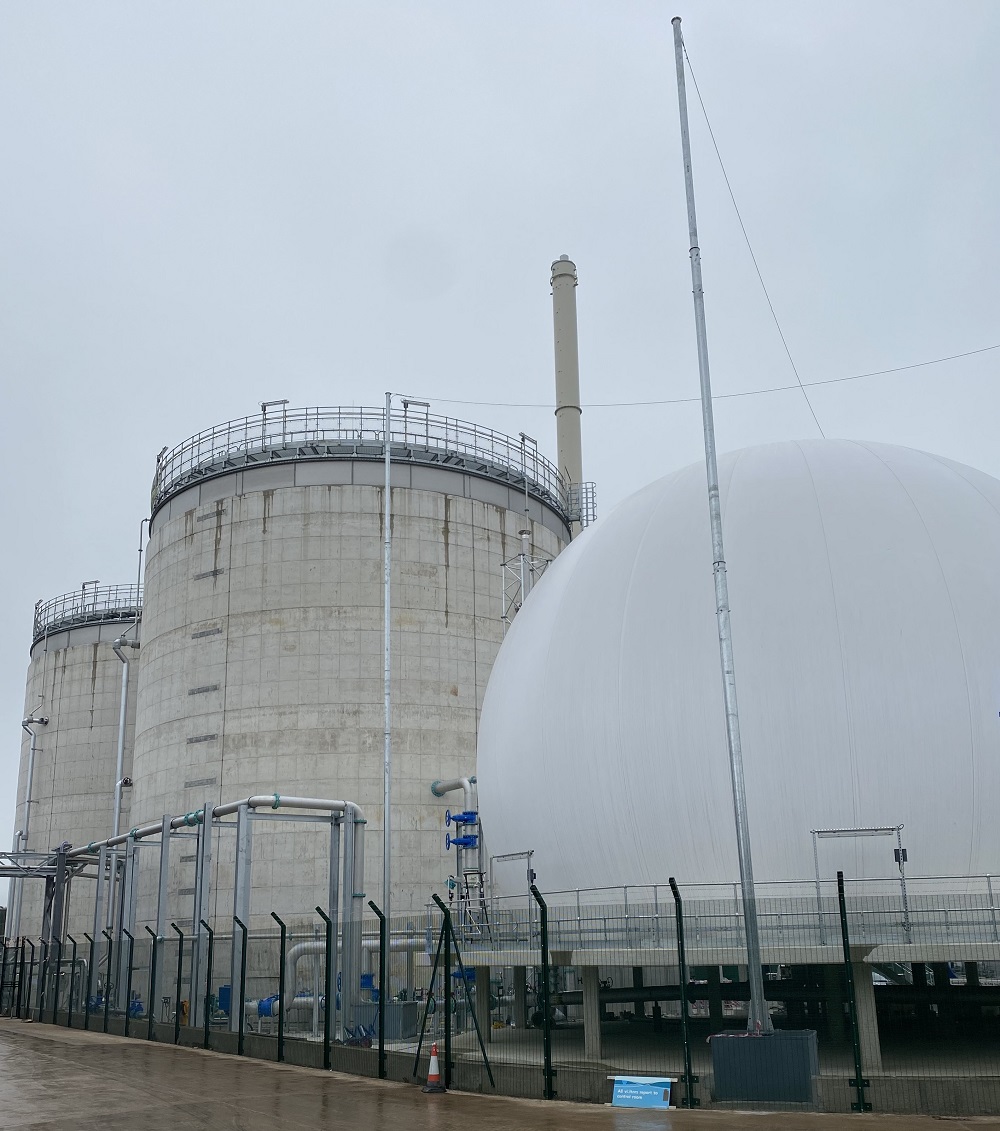 Six of the best with Landia’s biogas digester mixing system