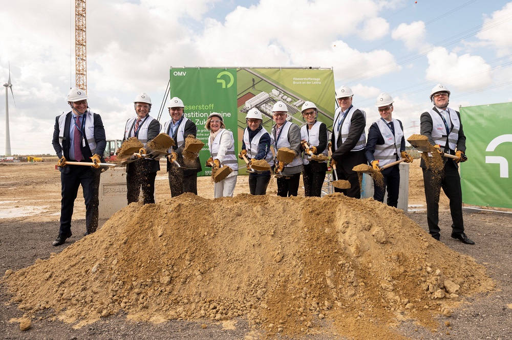 OMV builds one of the largest electrolysis plants for green hydrogen in Europe