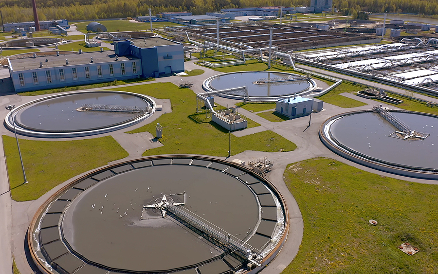 Smith & Loveless highlights the EVERLAST recessed pump station with dual hatch entry
